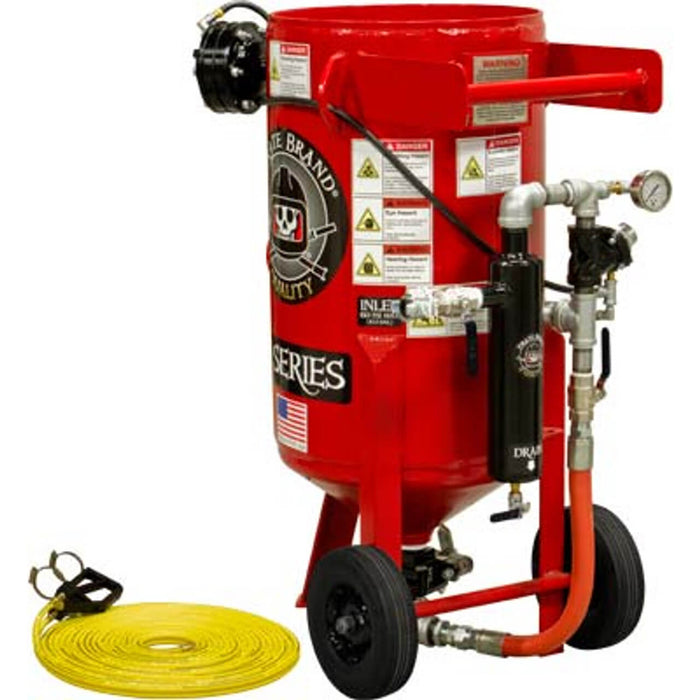 Portable 3.5 cu ft E-Series Pneumatic Blast Pot – Manual Pinch Valve with X-TREME DUTY™ Metering Tube, 1" Piping & Built-In Moisture Separator