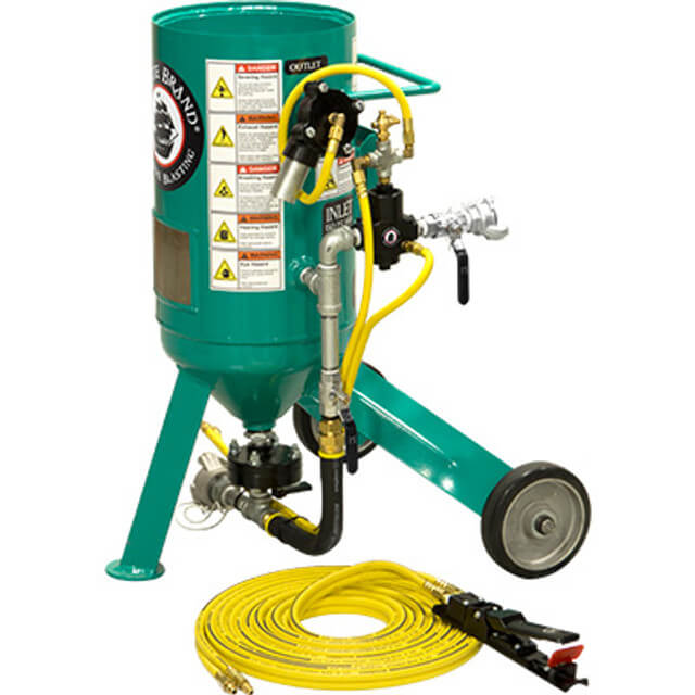 Portable 0.5 cu ft Pneumatic Blast Pot – Pressure Release System with AMV Jr Valve, ½″ Piping, 25′ Twin-Line Hose & Control Handle (5 Year / 10 Year Warranty)